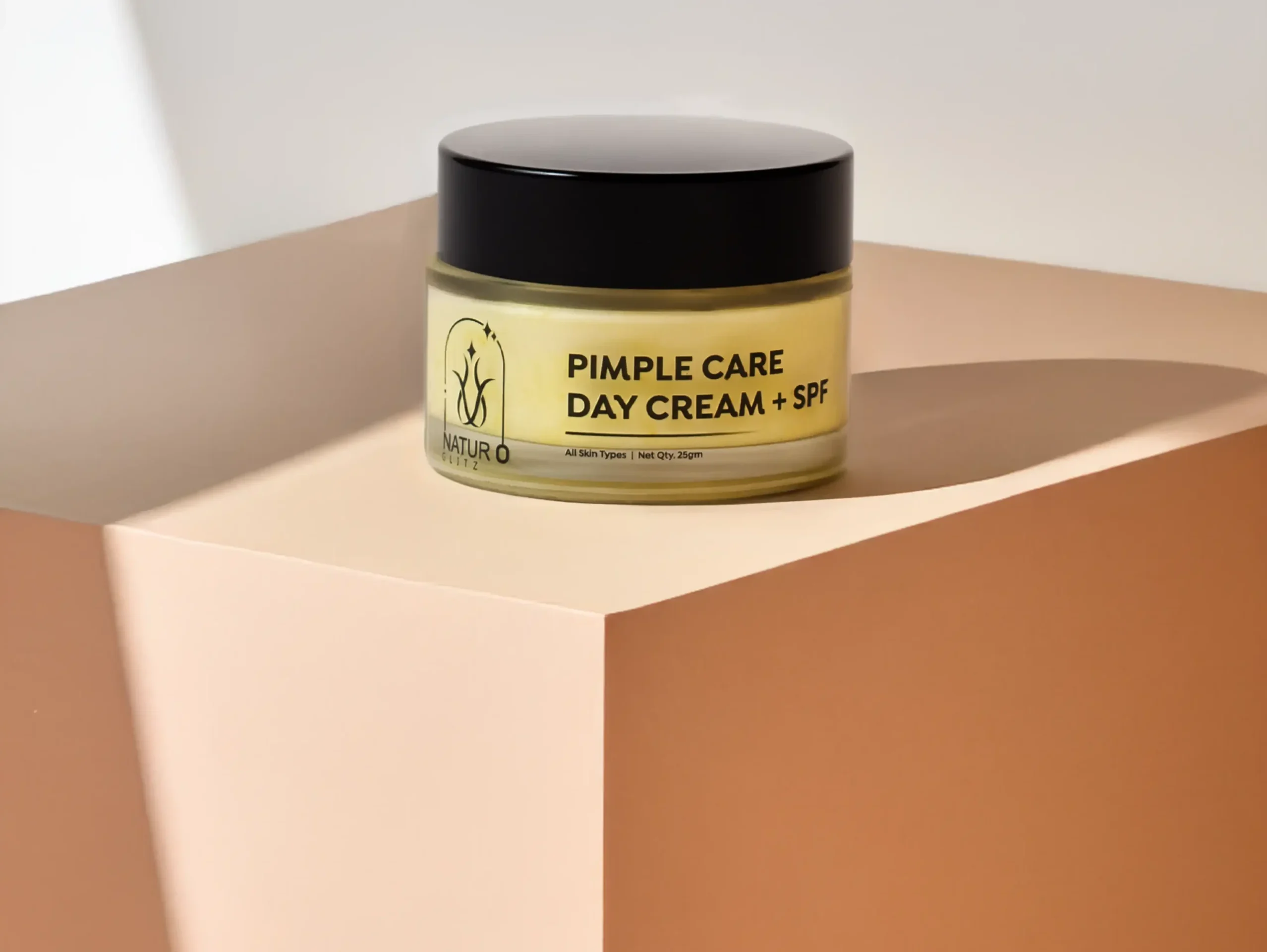 Chemical free cream for face pimple care day cream with spf in premium packaging